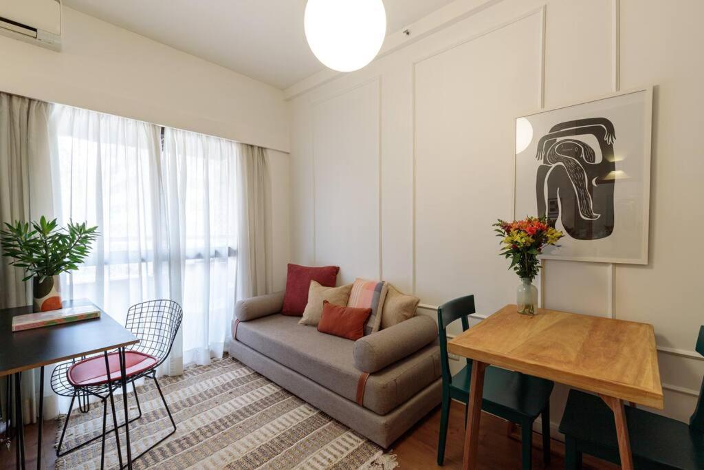 Apartment L.a.r. Jardins. Limpeza Diaria, Vaga E Bikes Sao Paulo