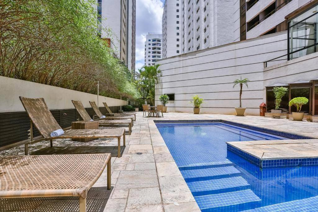 L.a.r. Jardins. Limpeza Diaria, Vaga E Bikes Apartment Sao Paulo